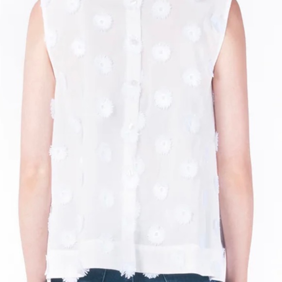 Waverly Grey Women’s Top Size Medium Kat White Sleeveless Cotton Flower Accent - Picture 2 of 14